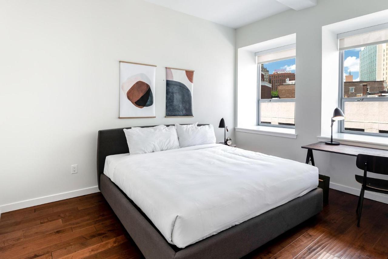 Kislak 405 Luxurious 1Br Retreat Above The City Newark Exteriör bild