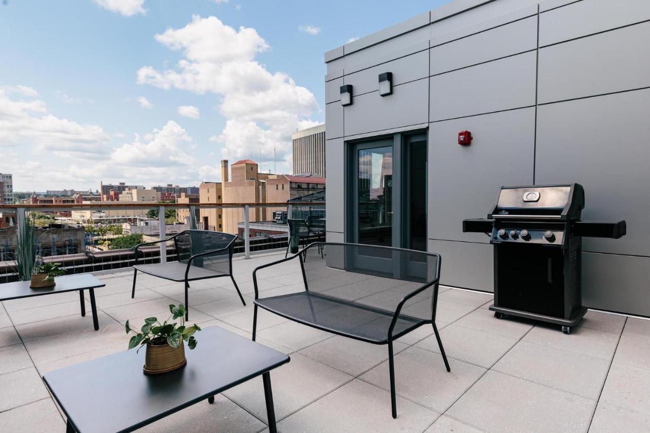 Kislak 405 Luxurious 1Br Retreat Above The City Newark Exteriör bild